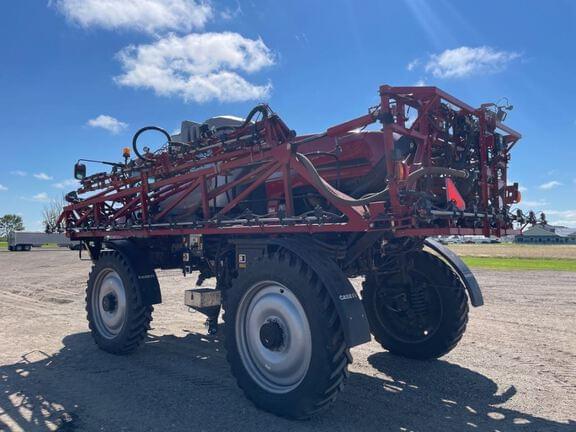 Image of Case IH Patriot 4440 equipment image 2