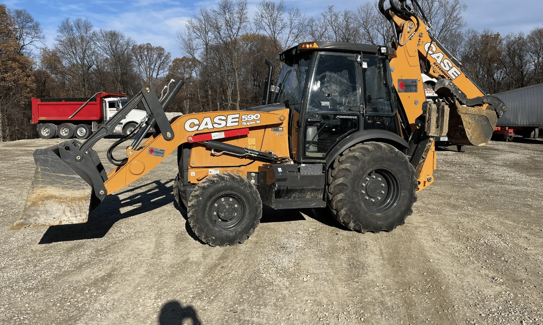 Main image Case 590 Super N