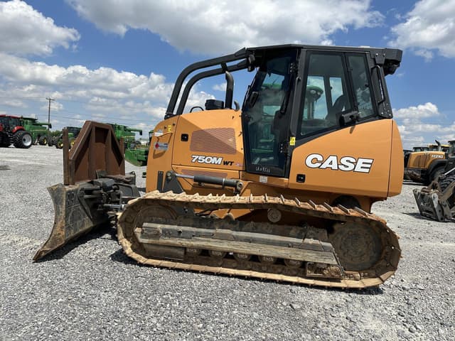 Image of Case 750M equipment image 2
