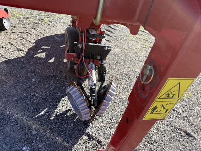 Image of Case IH 2130 equipment image 1