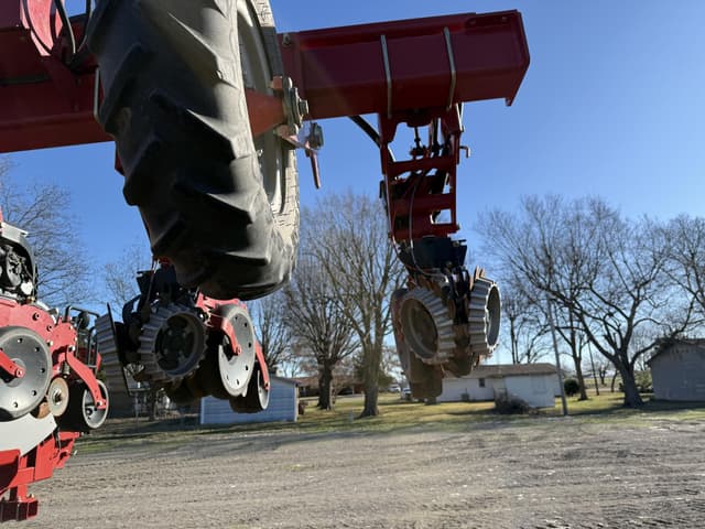 Image of Case IH 2130 equipment image 4