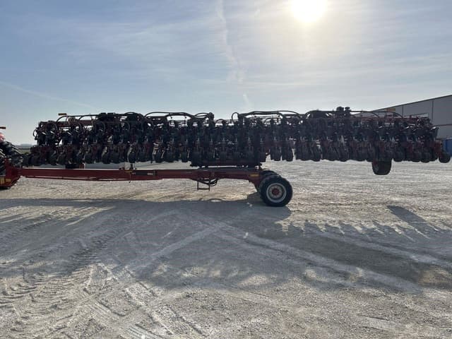 Image of Case IH 2140 equipment image 4