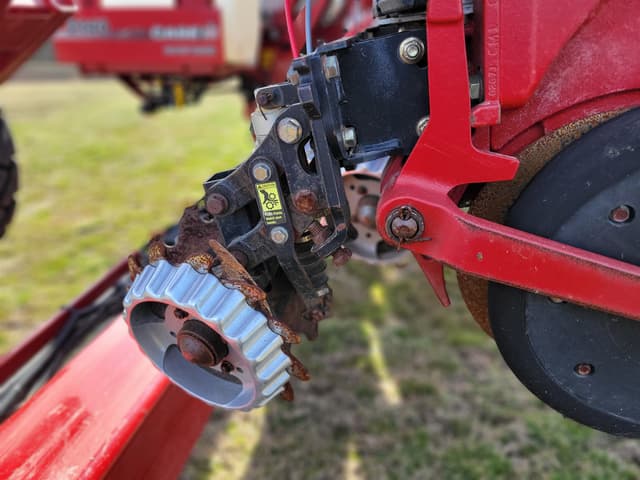 Image of Case IH 2140 equipment image 4