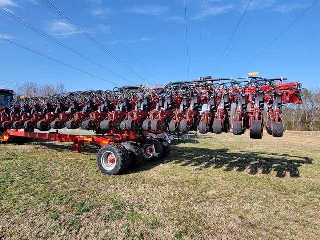 Image of Case IH 2140 equipment image 3