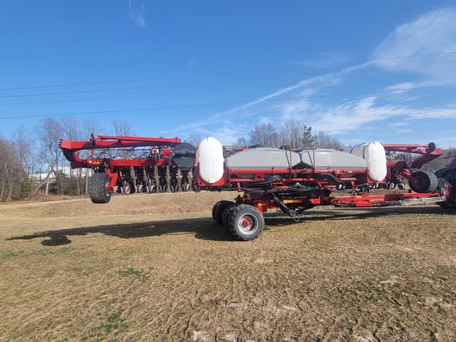 Image of Case IH 2140 equipment image 1