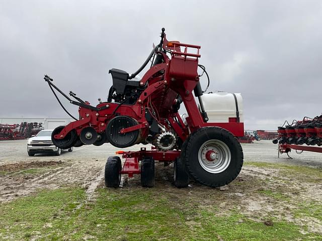 Image of Case IH 2140 equipment image 3