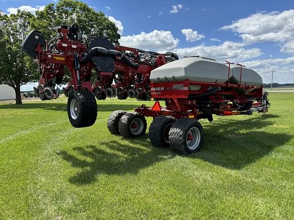 Image of Case IH 2140 equipment image 4