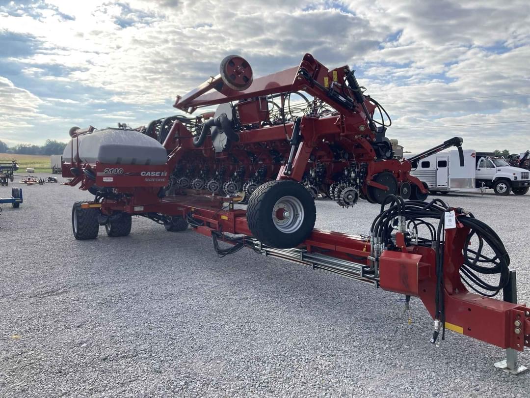 Image of Case IH 2140 Primary image