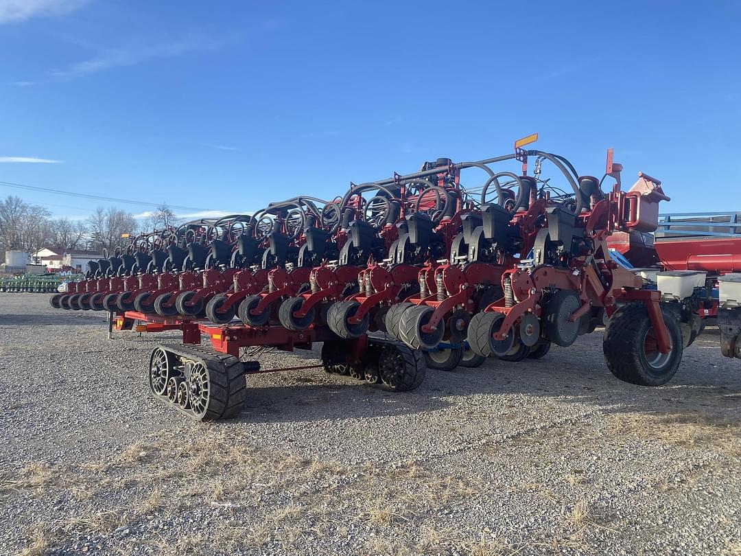 Image of Case IH 2140 Primary image