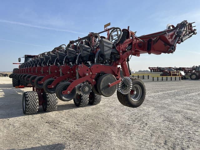 Image of Case IH 2140 equipment image 3