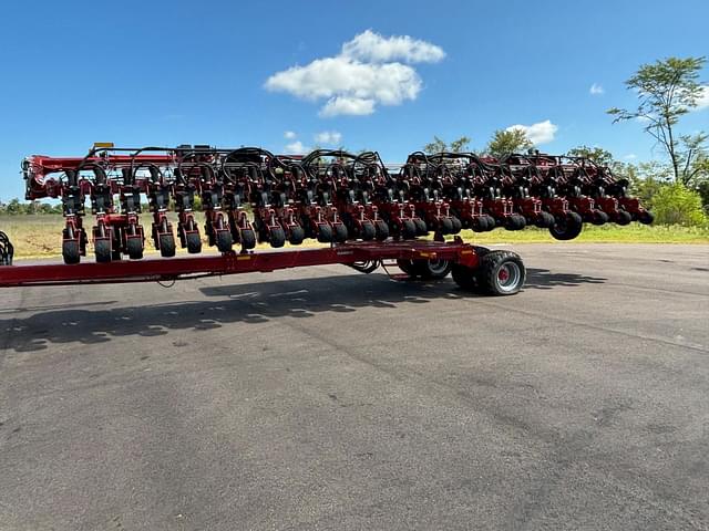 Image of Case IH 2140 equipment image 1