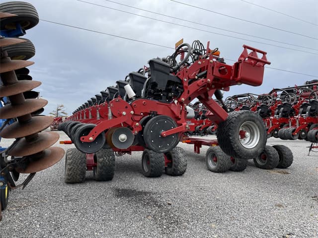 Image of Case IH 2140 equipment image 4