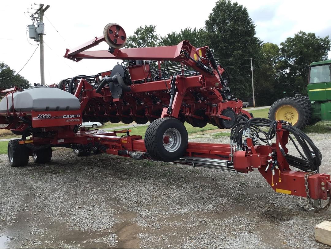 Image of Case IH 2140 Primary image