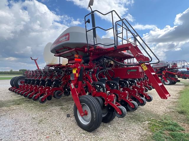 Image of Case IH 2150 equipment image 4