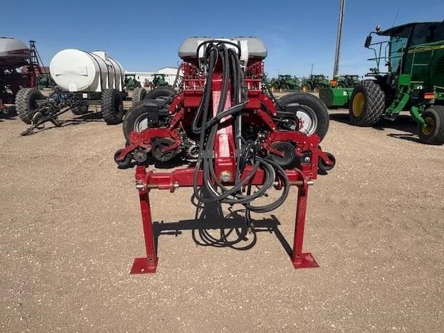 Image of Case IH 2150 equipment image 4