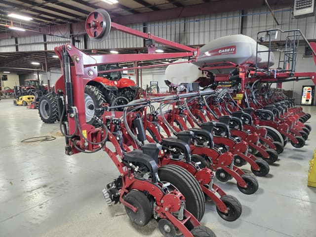 Image of Case IH 2150 equipment image 3