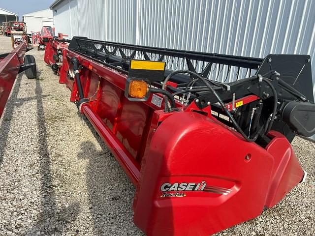 Image of Case IH 3020 equipment image 2