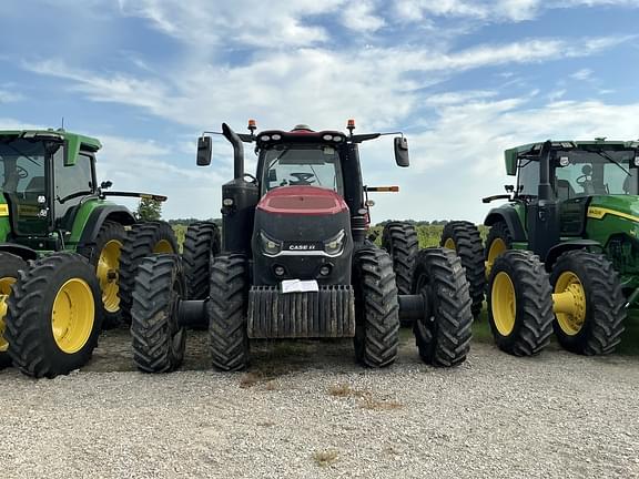 Image of Case IH Magnum 310 equipment image 2