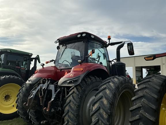 Image of Case IH Magnum 310 equipment image 3