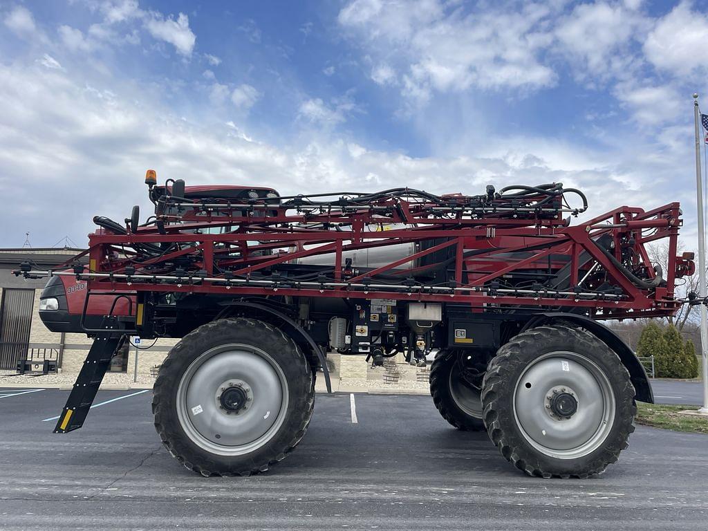 Image of Case IH Patriot 3340 Primary image