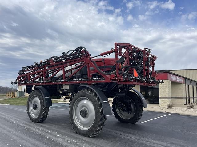 Image of Case IH Patriot 3340 equipment image 3