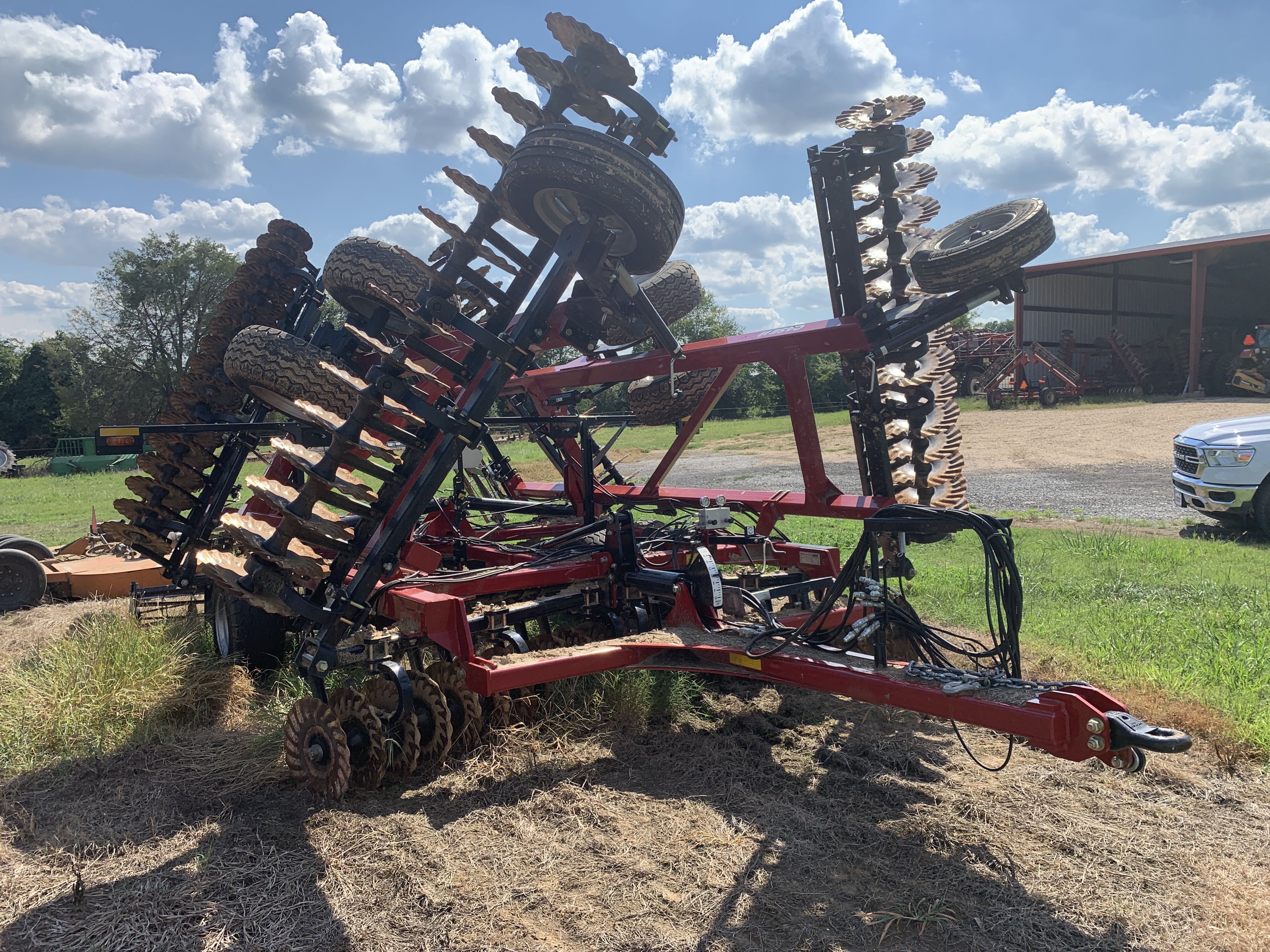 Main image Case IH 335VT