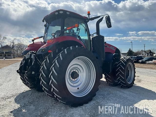 Image of Case IH Magnum 340 equipment image 4