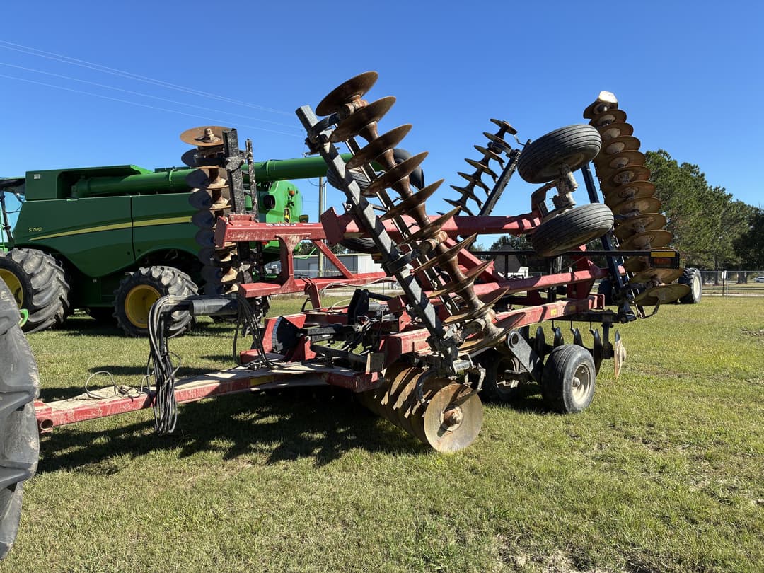 Image of Case IH 375 Primary image