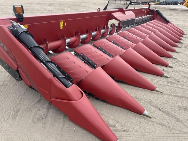 Image of Case IH 4412 equipment image 2