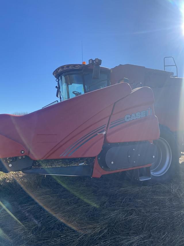 Image of Case IH 4412 equipment image 2