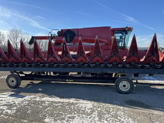 Image of Case IH 4412 equipment image 3