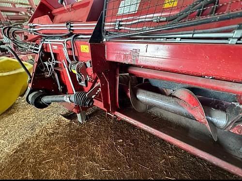 Image of Case IH 4412F equipment image 4