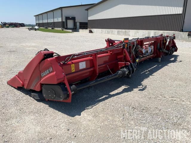 Image of Case IH 4412F equipment image 2