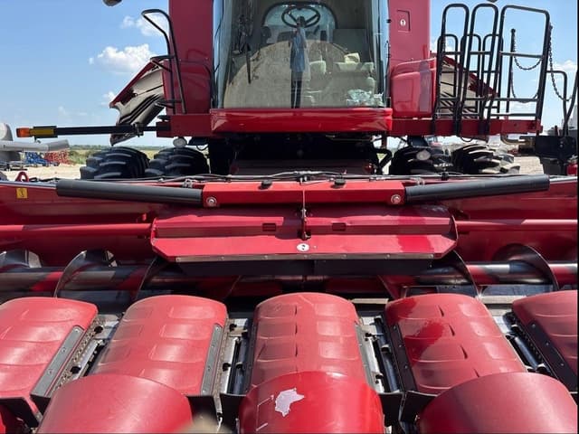 Image of Case IH 4412F equipment image 4