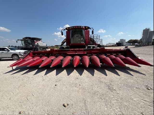Image of Case IH 4412F equipment image 3