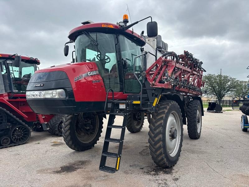 Image of Case IH Patriot 4440 Primary image