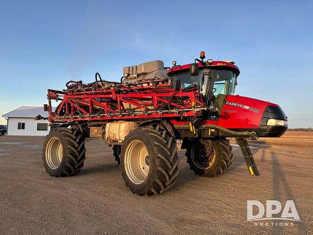 Image of Case IH Patriot 4440 equipment image 1