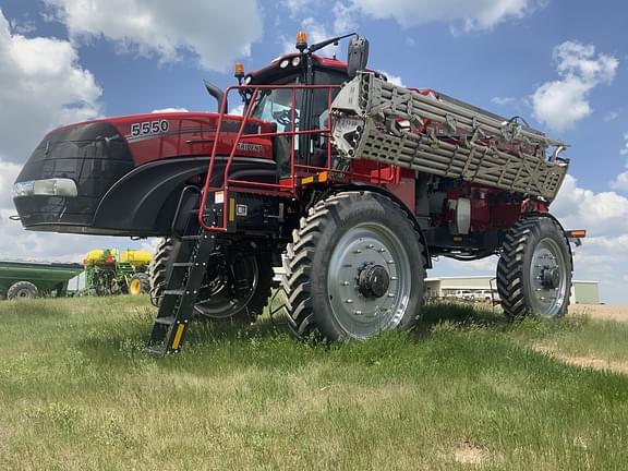 Image of Case IH 5550 Trident Primary image