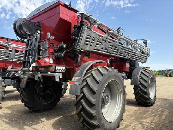 Image of Case IH 5550 Trident equipment image 2