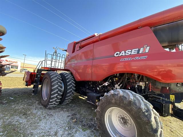 Image of Case IH 7150 equipment image 3