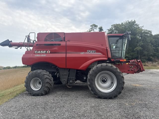 Image of Case IH 7250 equipment image 1