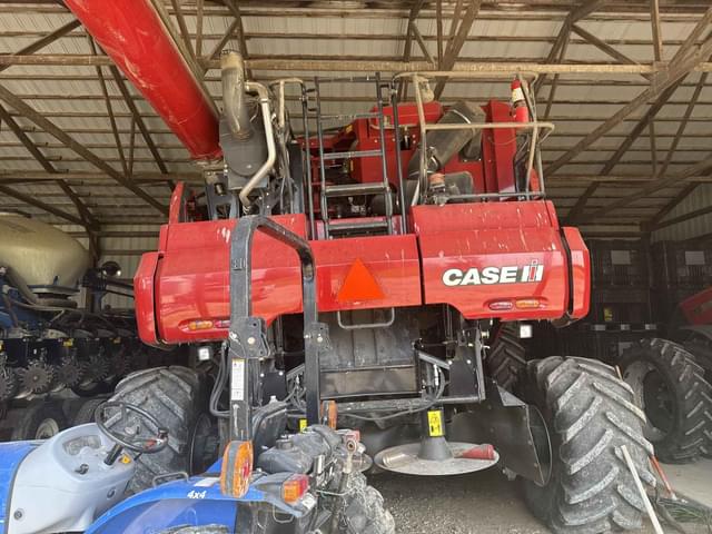 Image of Case IH 7250 equipment image 3