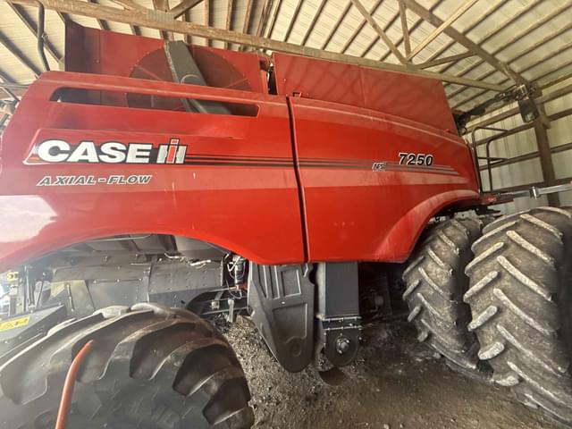 Image of Case IH 7250 equipment image 1