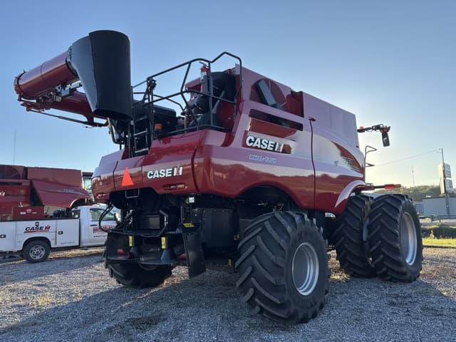 Image of Case IH 7250 equipment image 2