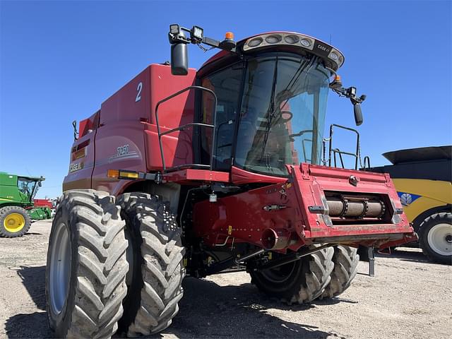 Image of Case IH 7250 equipment image 4