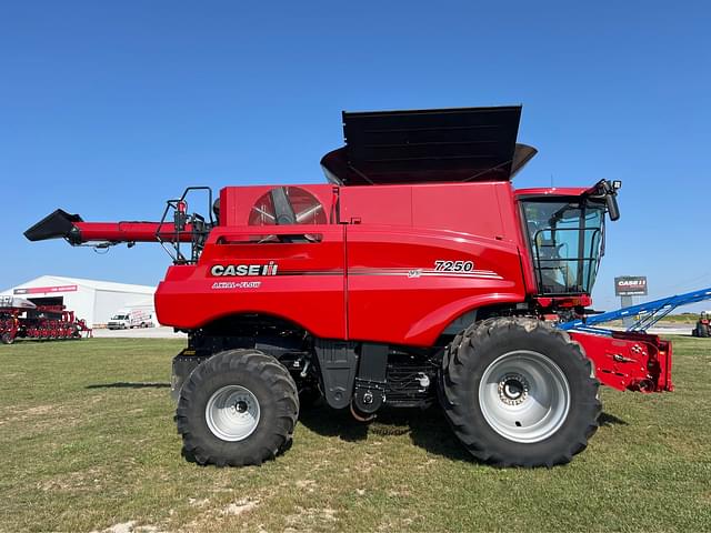 Image of Case IH 7250 equipment image 1