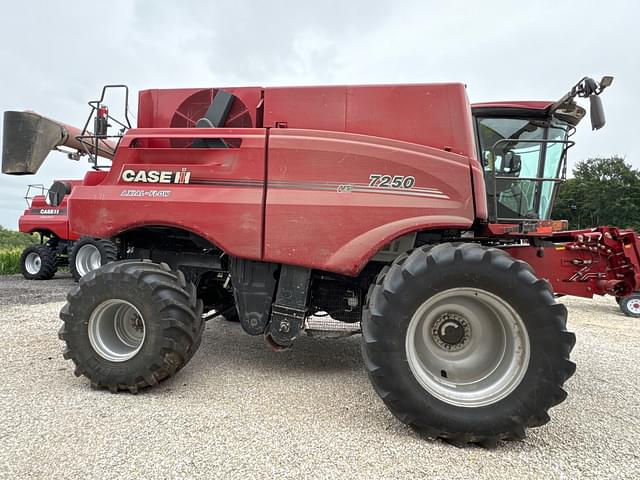 Image of Case IH 7250 equipment image 1