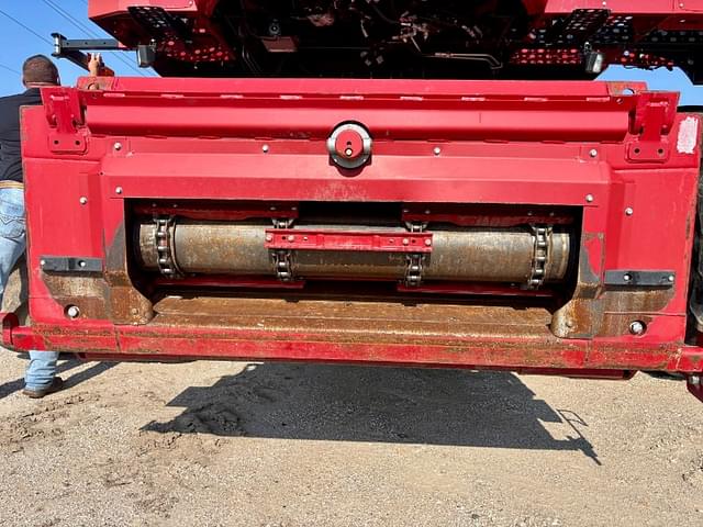 Image of Case IH 7250 equipment image 2