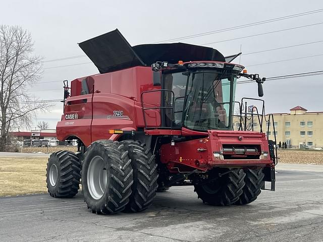 Image of Case IH 7250 equipment image 3