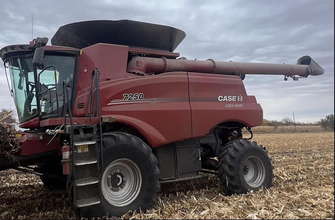 Image of Case IH 7250 Primary image